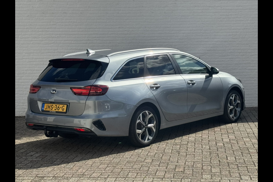 Kia Ceed Sportswagon 1.4 T-GDi DynamicLine Dealeronderhouden Cruise control Climate control Navigatie Apple / Android Trekhaak