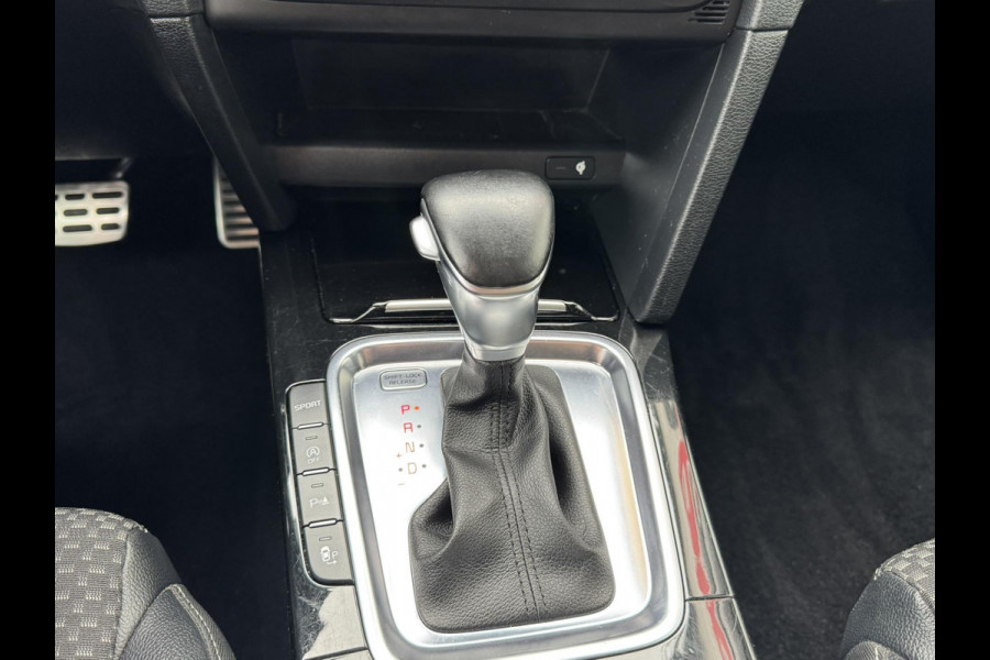 Kia Ceed Sportswagon 1.4 T-GDi DynamicLine Dealeronderhouden Cruise control Climate control Navigatie Apple / Android Trekhaak