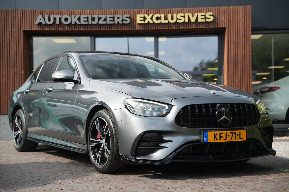 Mercedes-Benz E-Klasse 300 e AMG Line AMG Panoramadak Adapt. Cruise Facelift 18”LM E63 Look