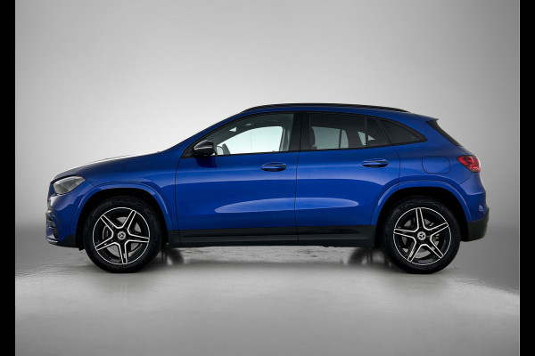 Mercedes-Benz GLA 250 e Star Edition AMG Line | Stoelverwarming, Achteruitrijcamera, Parkeersensoren, Metallic lak, AMG Line, Keyless Entry 19 inch Inclusief 24 maanden MB Certified garantie voor Europa.