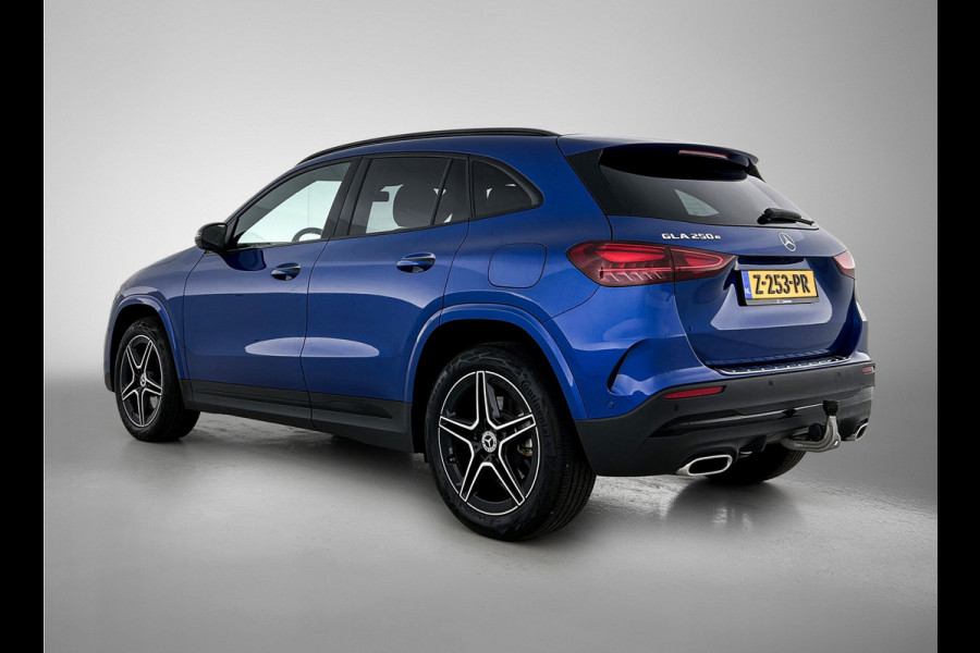 Mercedes-Benz GLA 250 e Star Edition AMG Line | Stoelverwarming, Achteruitrijcamera, Parkeersensoren, Metallic lak, AMG Line, Keyless Entry 19 inch Inclusief 24 maanden MB Certified garantie voor Europa.