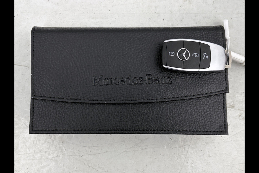 Mercedes-Benz GLA 250 e Star Edition AMG Line | Stoelverwarming, Achteruitrijcamera, Parkeersensoren, Metallic lak, AMG Line, Keyless Entry 19 inch Inclusief 24 maanden MB Certified garantie voor Europa.