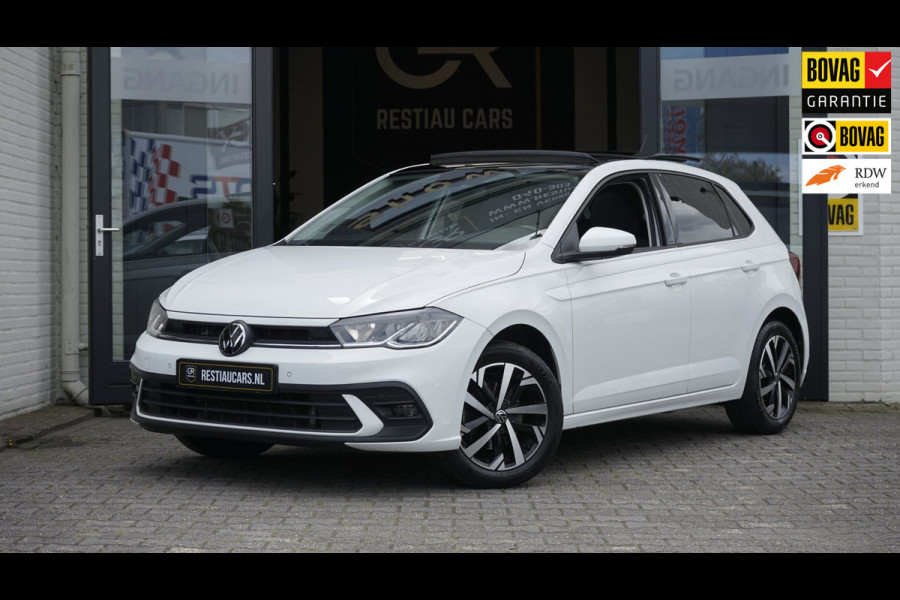 Volkswagen Polo 1.0 TSI AUTOMAAT 110 Pk |CARPLAY|CLIMA|DAB|FABRIEKSGARANTIE|NAVIGATIE|PANORAMA|PDC|STOELVERWARMING|TREKHAAK