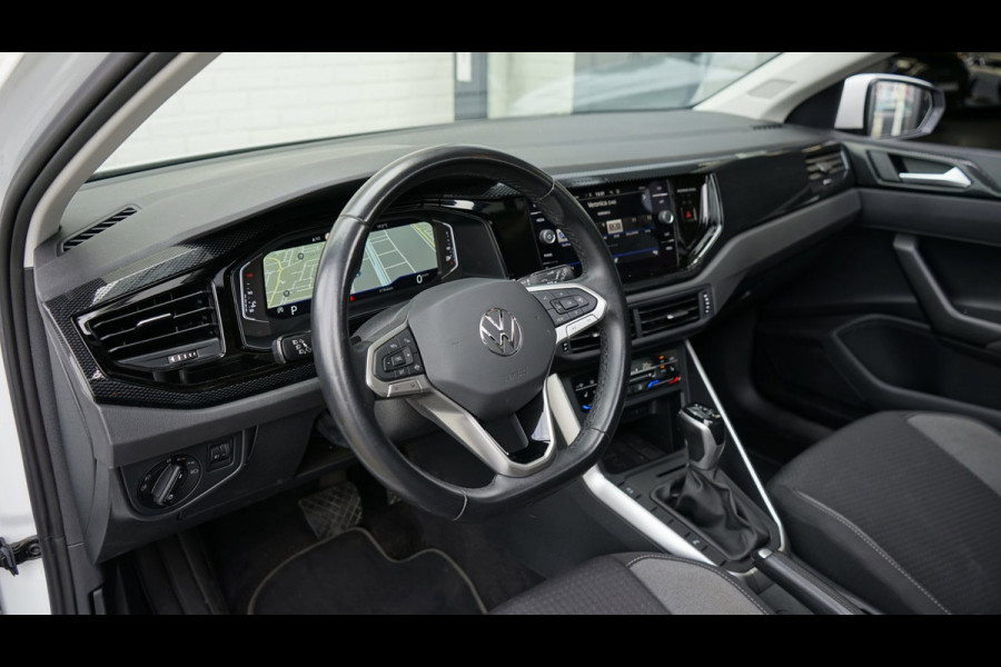 Volkswagen Polo 1.0 TSI AUTOMAAT 110 Pk |CARPLAY|CLIMA|DAB|FABRIEKSGARANTIE|NAVIGATIE|PANORAMA|PDC|STOELVERWARMING|TREKHAAK