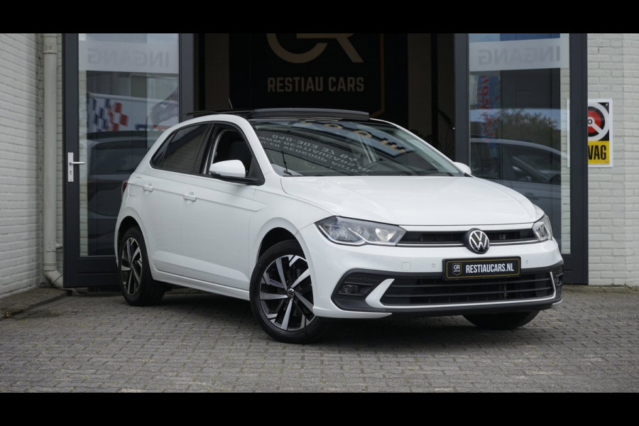 Volkswagen Polo 1.0 TSI AUTOMAAT 110 Pk |CARPLAY|CLIMA|DAB|FABRIEKSGARANTIE|NAVIGATIE|PANORAMA|PDC|STOELVERWARMING|TREKHAAK