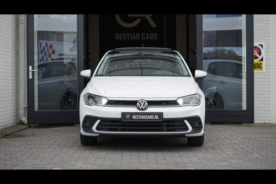 Volkswagen Polo 1.0 TSI AUTOMAAT 110 Pk |CARPLAY|CLIMA|DAB|FABRIEKSGARANTIE|NAVIGATIE|PANORAMA|PDC|STOELVERWARMING|TREKHAAK