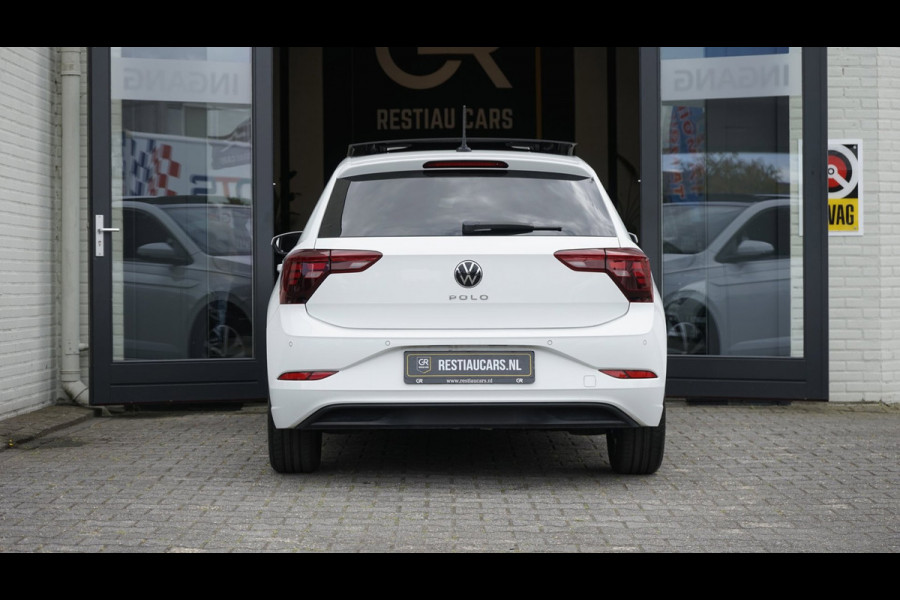 Volkswagen Polo 1.0 TSI AUTOMAAT 110 Pk |CARPLAY|CLIMA|DAB|FABRIEKSGARANTIE|NAVIGATIE|PANORAMA|PDC|STOELVERWARMING|TREKHAAK