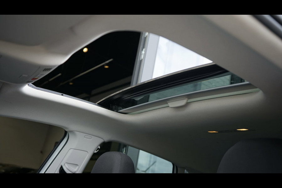 Volkswagen Polo 1.0 TSI AUTOMAAT 110 Pk |CARPLAY|CLIMA|DAB|FABRIEKSGARANTIE|NAVIGATIE|PANORAMA|PDC|STOELVERWARMING|TREKHAAK