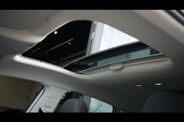 Volkswagen Polo 1.0 TSI AUTOMAAT 110 Pk |CARPLAY|CLIMA|DAB|FABRIEKSGARANTIE|NAVIGATIE|PANORAMA|PDC|STOELVERWARMING|TREKHAAK
