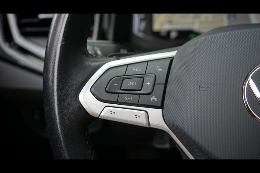 Volkswagen Polo 1.0 TSI AUTOMAAT 110 Pk |CARPLAY|CLIMA|DAB|FABRIEKSGARANTIE|NAVIGATIE|PANORAMA|PDC|STOELVERWARMING|TREKHAAK