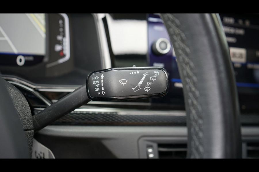 Volkswagen Polo 1.0 TSI AUTOMAAT 110 Pk |CARPLAY|CLIMA|DAB|FABRIEKSGARANTIE|NAVIGATIE|PANORAMA|PDC|STOELVERWARMING|TREKHAAK