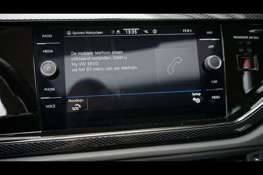 Volkswagen Polo 1.0 TSI AUTOMAAT 110 Pk |CARPLAY|CLIMA|DAB|FABRIEKSGARANTIE|NAVIGATIE|PANORAMA|PDC|STOELVERWARMING|TREKHAAK