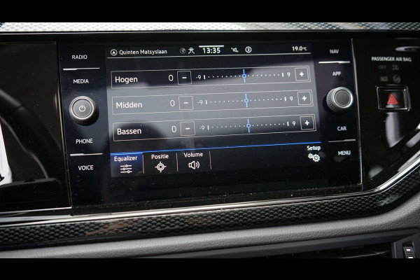 Volkswagen Polo 1.0 TSI AUTOMAAT 110 Pk |CARPLAY|CLIMA|DAB|FABRIEKSGARANTIE|NAVIGATIE|PANORAMA|PDC|STOELVERWARMING|TREKHAAK