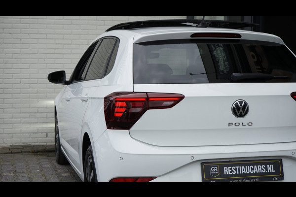 Volkswagen Polo 1.0 TSI AUTOMAAT 110 Pk |CARPLAY|CLIMA|DAB|FABRIEKSGARANTIE|NAVIGATIE|PANORAMA|PDC|STOELVERWARMING|TREKHAAK