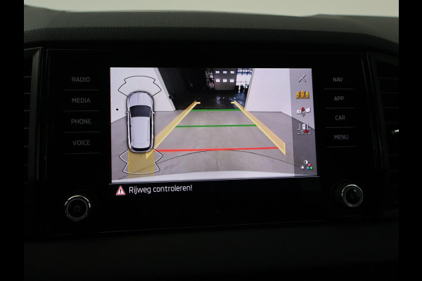 Škoda Karoq 1.5 TSI ACT 150 PK *12.878 KM!* + PANORAMADAK + VIRTUAL COCKPIT | ADAPTIVE CRUISE | CAMERA