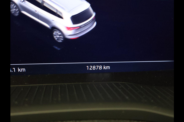 Škoda Karoq 1.5 TSI ACT 150 PK *12.878 KM!* + PANORAMADAK + VIRTUAL COCKPIT | ADAPTIVE CRUISE | CAMERA