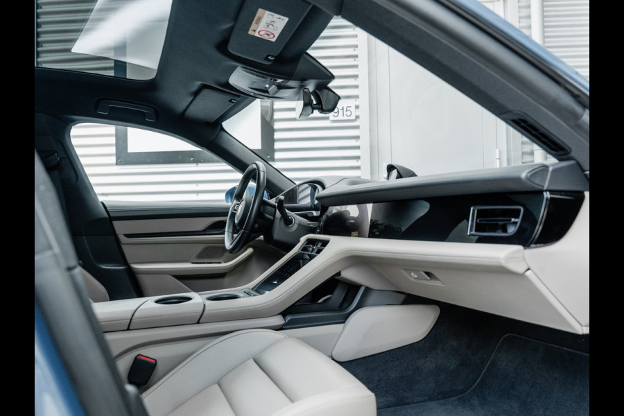 Porsche Taycan 4S Performance Boost 93 kWh | PANORAMA | SPORTCHRONO | 21" | BOSE