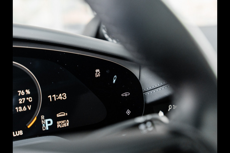 Porsche Taycan 4S Performance Boost 93 kWh | PANORAMA | SPORTCHRONO | 21" | BOSE