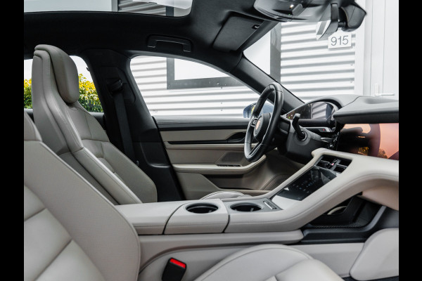 Porsche Taycan 4S Performance Boost 93 kWh | PANORAMA | SPORTCHRONO | 21" | BOSE