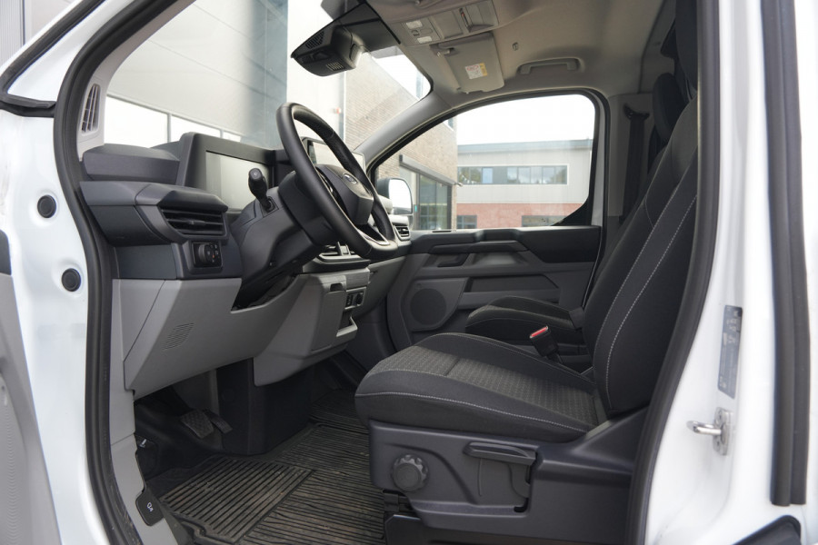 Ford Transit Custom 320 2.0 TDCI L1H1 Trend 170pk - 1 + 1 Stoel - Trekhaak - Blindspot - ACC - Navi - Rijklaar