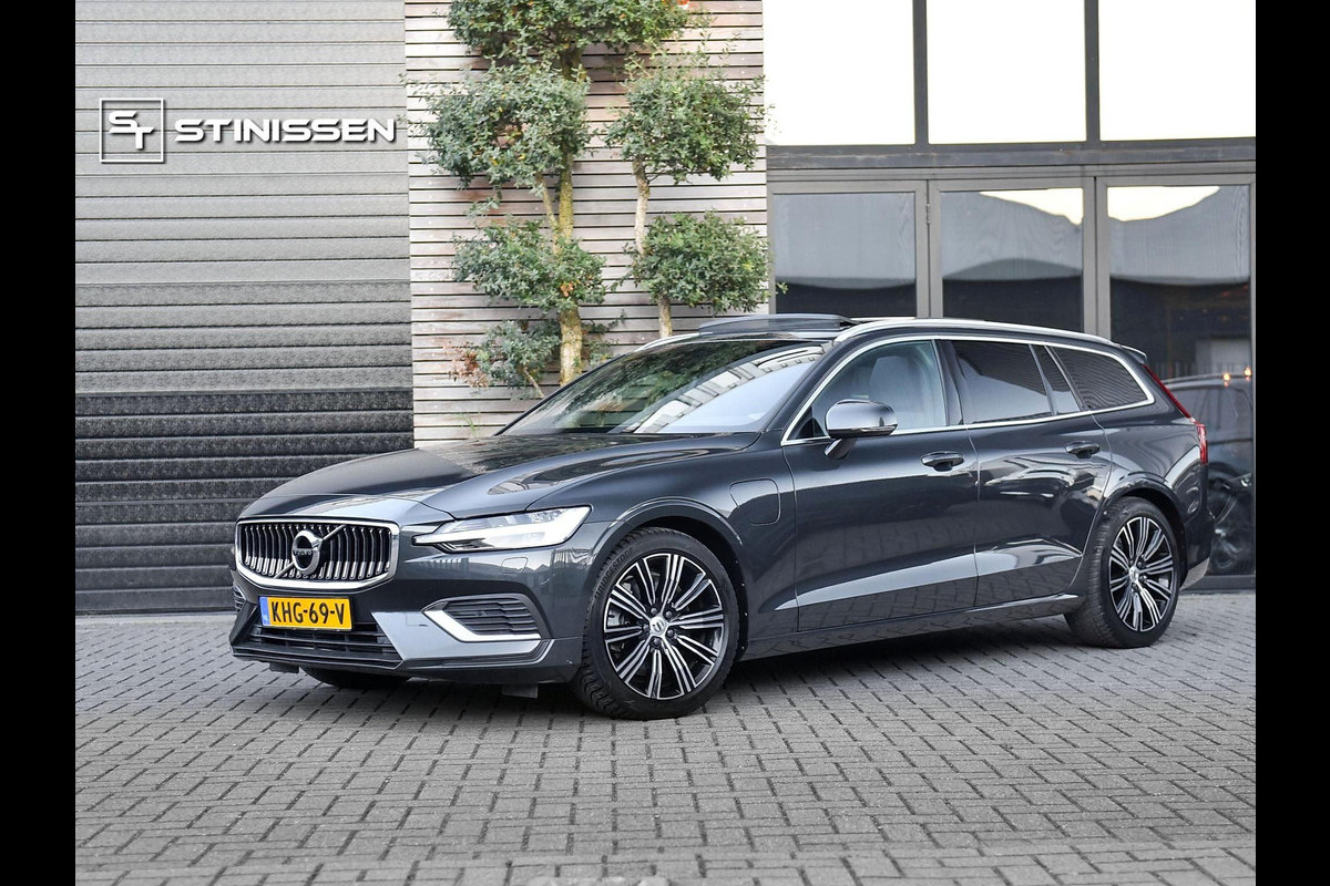 Volvo V60 2.0 T6 Twin Engine AWD Inscription Schuifdak Harman Kardon Trekhaak Adaptive cruise control