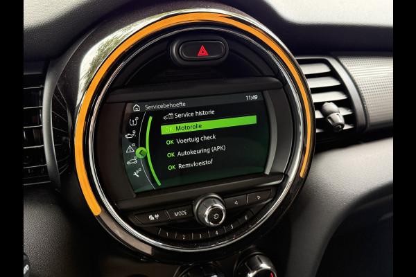 MINI 5-deurs 1.5 Cooper Pepper | Keyless | Dealeronderhouden | All-Season