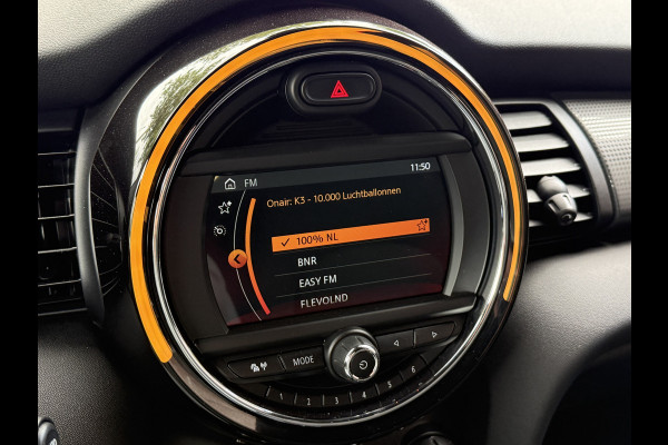 MINI 5-deurs 1.5 Cooper Pepper | Keyless | Dealeronderhouden | All-Season