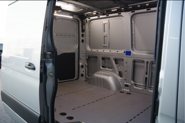 Mercedes-Benz Sprinter 317 1.9 CDI L1H1 RWD AUT. LED, ADAPT. CRUISE, MBUX 10'', GEV. STOEL, CAMERA, NAVI, CLIMA, VOORRUITVERWARMING