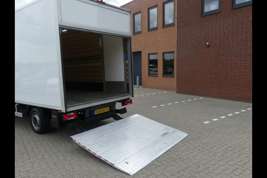 Iveco Daily 35S14V 2.3 410 Meubelbak Laadklep Zijdeur Luchtvering Camera/Airco