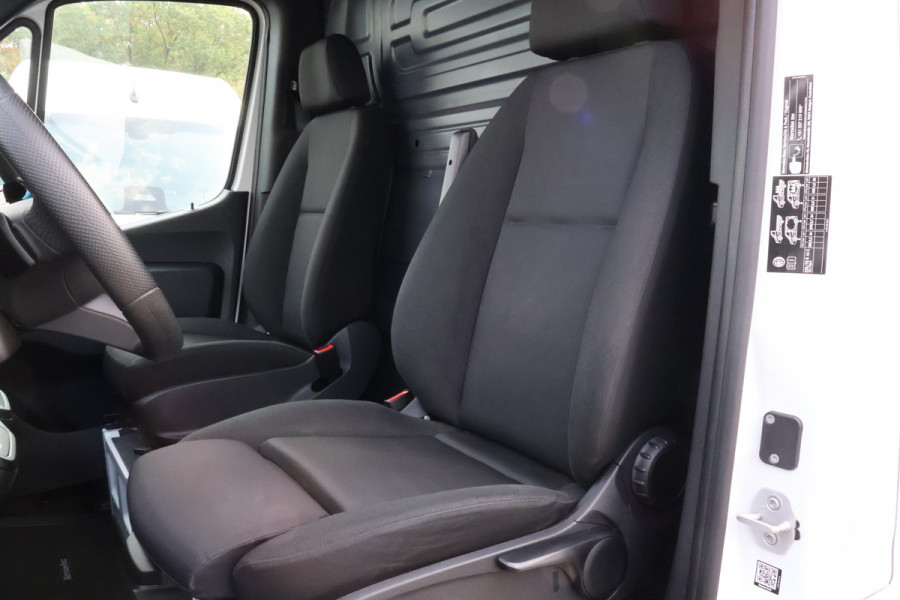 Mercedes-Benz eSprinter 314 L3 H2 Navigatie Camera 270gr deuren Opstap