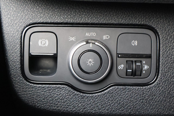 Mercedes-Benz eSprinter 314 L3 H2 Navigatie Camera 270gr deuren Opstap