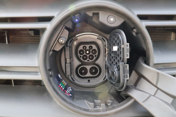 Mercedes-Benz eSprinter 314 L3 H2 Navigatie Camera 270gr deuren Opstap