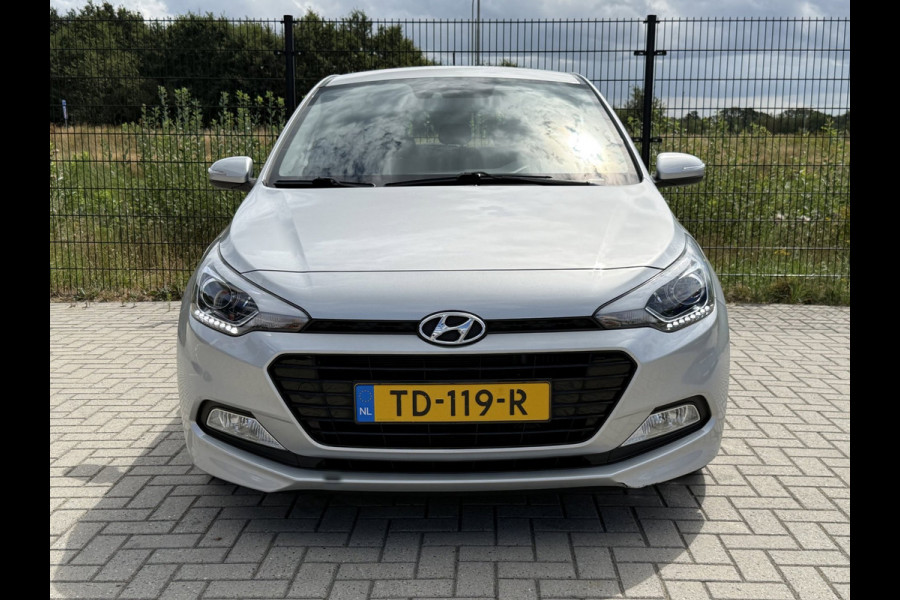 Hyundai i20 1.0 T-GDI Comfort |1ste Eigenaar | PDC | Camera | Navi |
