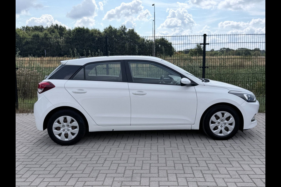 Hyundai i20 1.0 T-GDI Comfort | PDC | Camera | Navi |