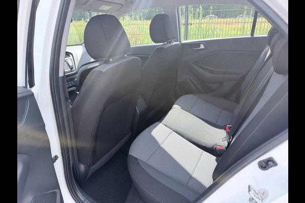 Hyundai i20 1.0 T-GDI Comfort | PDC | Camera | Navi |