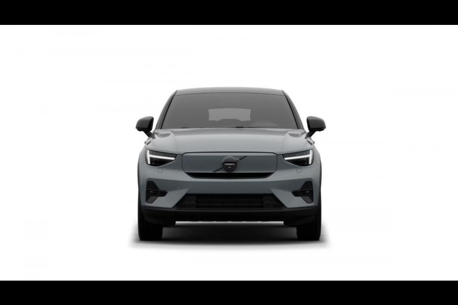 Volvo EC40 Twin Motor Plus Black Edition Europa 82 kWh Lighting Climate Visual Park Assist Dak hoogglans zwart Extra getint glas achter
