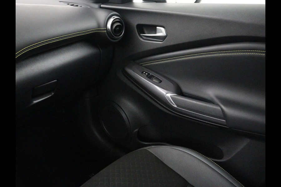 Nissan Juke 1.0 DIG-T Kiiro | Half leder | Stoelverwarming | Cruise control | Lane assist | Navigatie | Carplay | Camera | Park assist | Trekhaak