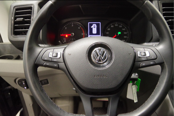 Volkswagen Crafter 2.0 TDI L3H3(L2H2) 3-ZITS, AUT. STOELVERWARMING, CRUISE, CAMERA, AIRCO, CARPLAY, PARKEERSENSOREN