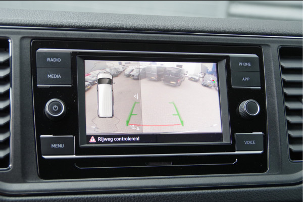 Volkswagen Crafter 2.0 TDI L3H3(L2H2) 3-ZITS, AUT. STOELVERWARMING, CRUISE, CAMERA, AIRCO, CARPLAY, PARKEERSENSOREN
