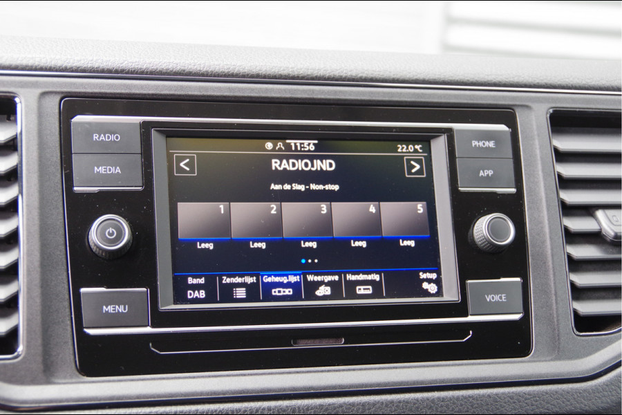 Volkswagen Crafter 2.0 TDI L3H3(L2H2) 3-ZITS, AUT. STOELVERWARMING, CRUISE, CAMERA, AIRCO, CARPLAY, PARKEERSENSOREN