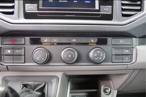 Volkswagen Crafter 2.0 TDI L3H3(L2H2) 3-ZITS, AUT. STOELVERWARMING, CRUISE, CAMERA, AIRCO, CARPLAY, PARKEERSENSOREN