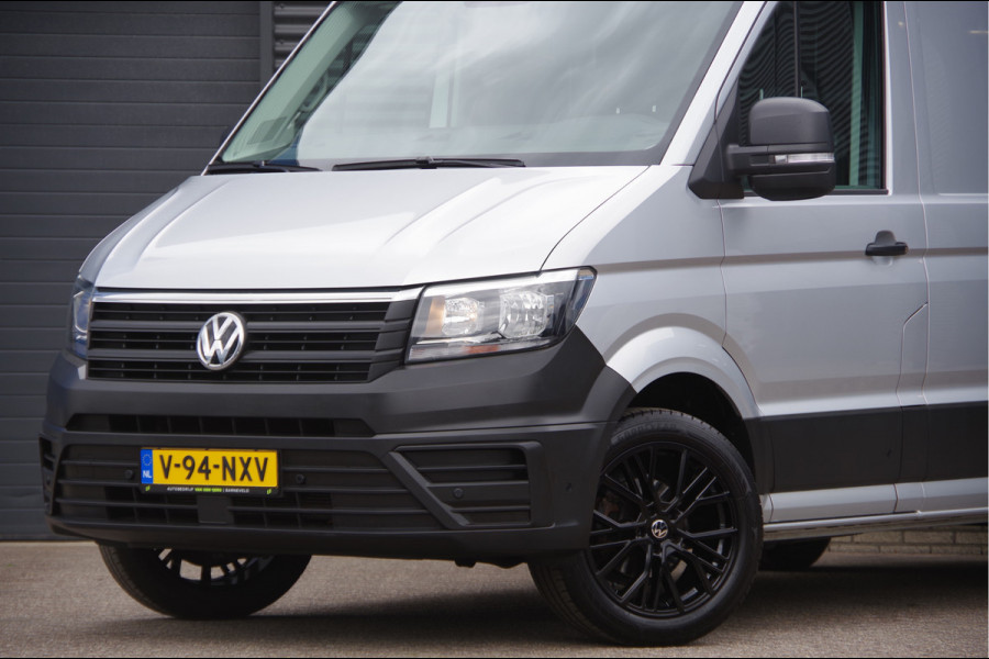 Volkswagen Crafter 2.0 TDI L3H3(L2H2) 3-ZITS, AUT. STOELVERWARMING, CRUISE, CAMERA, AIRCO, CARPLAY, PARKEERSENSOREN