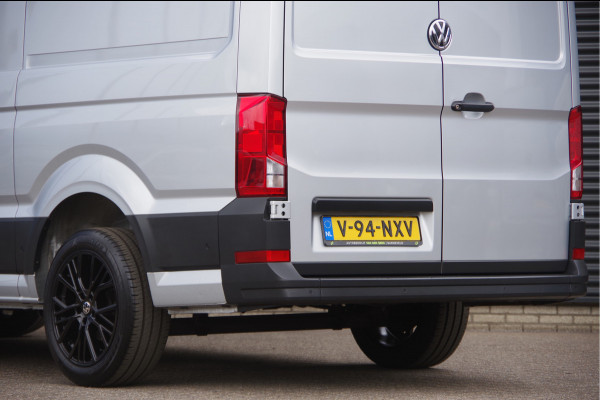 Volkswagen Crafter 2.0 TDI L3H3(L2H2) 3-ZITS, AUT. STOELVERWARMING, CRUISE, CAMERA, AIRCO, CARPLAY, PARKEERSENSOREN