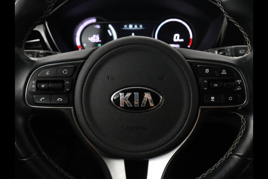 Kia e-Niro DynamicPlusLine 64 kWh Pano| Clima | Half Leder | SOH 94.9% Pano| Clima | Half Leder | SOH 94.9% | Navi | Camera | Stoelverwarming | DAB+ | Carplay