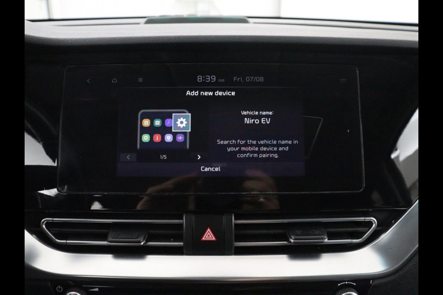 Kia e-Niro DynamicPlusLine 64 kWh Pano| Clima | Half Leder | SOH 94.9% Pano| Clima | Half Leder | SOH 94.9% | Navi | Camera | Stoelverwarming | DAB+ | Carplay