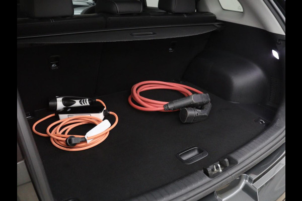 Kia e-Niro DynamicPlusLine 64 kWh Pano| Clima | Half Leder | SOH 94.9% Pano| Clima | Half Leder | SOH 94.9% | Navi | Camera | Stoelverwarming | DAB+ | Carplay