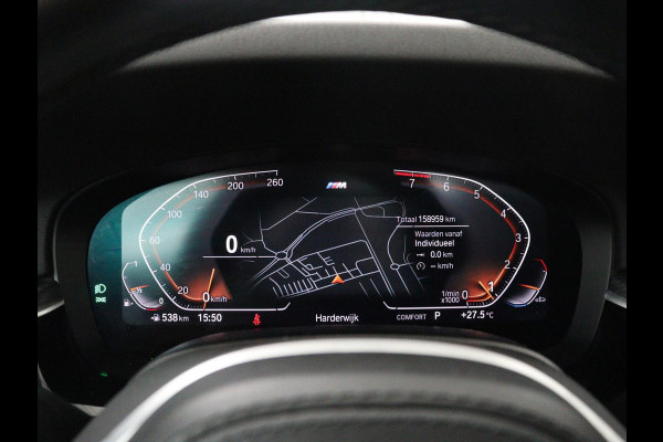 BMW 5 Serie Touring 520i Business Edition Plus | Panoramadak | Leder | Elektrische stoelen | Stoelverwarming | Carplay | Cruise control | Climate control | Trekhaak