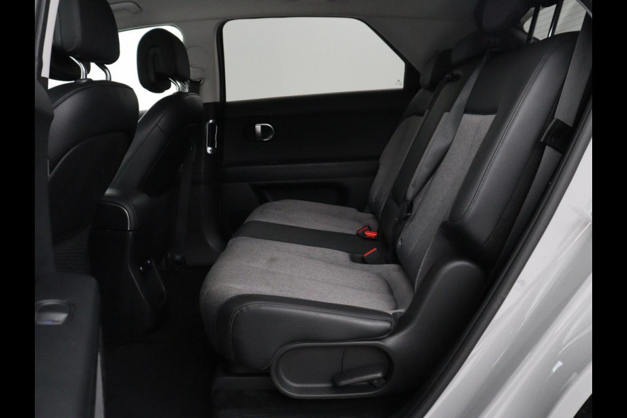 Hyundai IONIQ 5 Connect+ 73kWh | SOH 95.2% | Half Leder | Adaptive cruise | Stuur/stoel verwarming | Navigatie | Climate control | Camera | Carplay | DAB+ | Bose Audio
