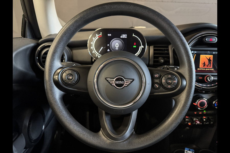 MINI Mini 1.5 One Pepper Automaat | Dealer onderhouden | Origineel NL auto