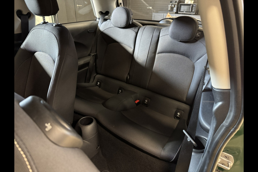 MINI Mini 1.5 One Pepper Automaat | Dealer onderhouden | Origineel NL auto